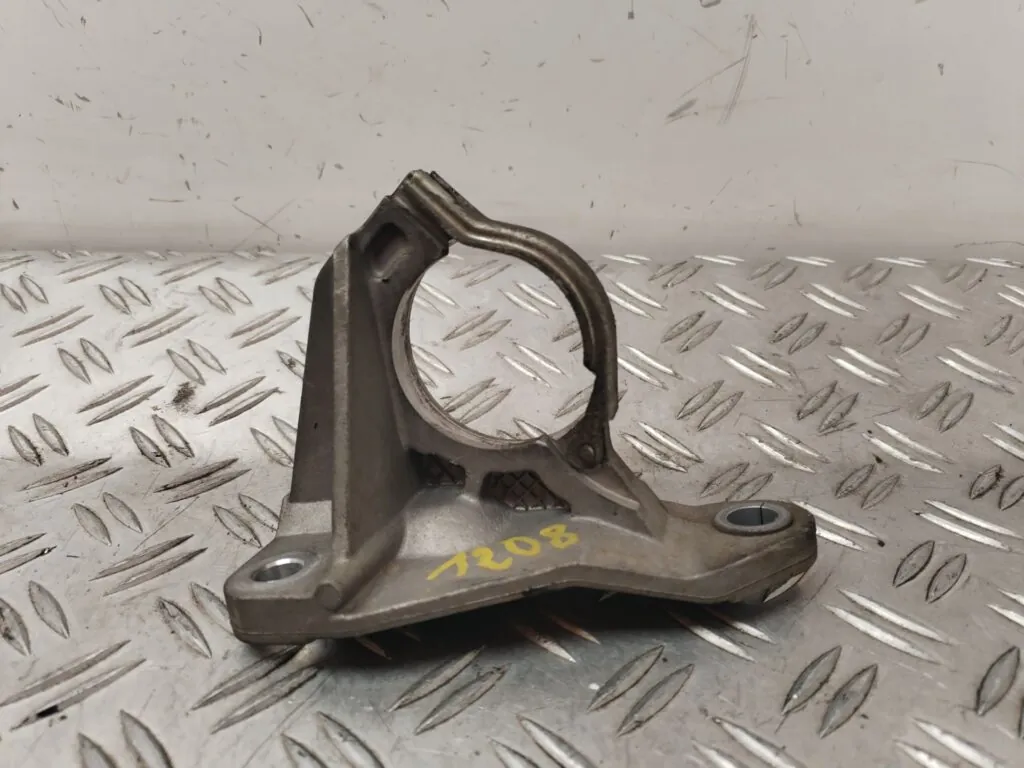 SOPORTE MOTOR 127965