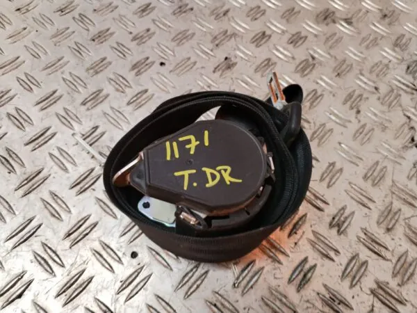 CINTURON SEGURIDAD TRASERO DERECHO 127596