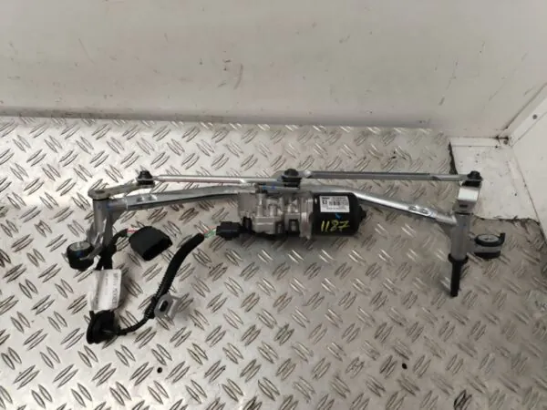 MOTOR LIMPIA DELANTERO 127444