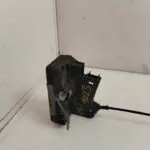 CERRADURA PUERTA DELANTERA DERECHA 123897