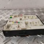 CAJA RELES / FUSIBLES 127484