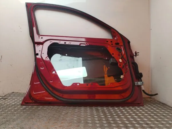 PUERTA DELANTERA IZQUIERDA 129127
