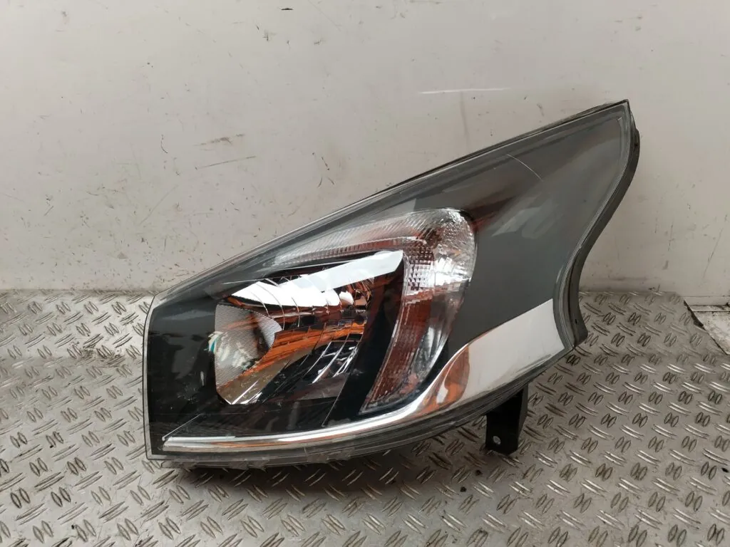 FARO IZQUIERDO 128847