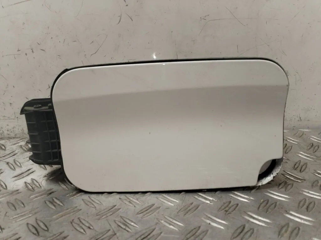 TAPA EXTERIOR COMBUSTIBLE 129143