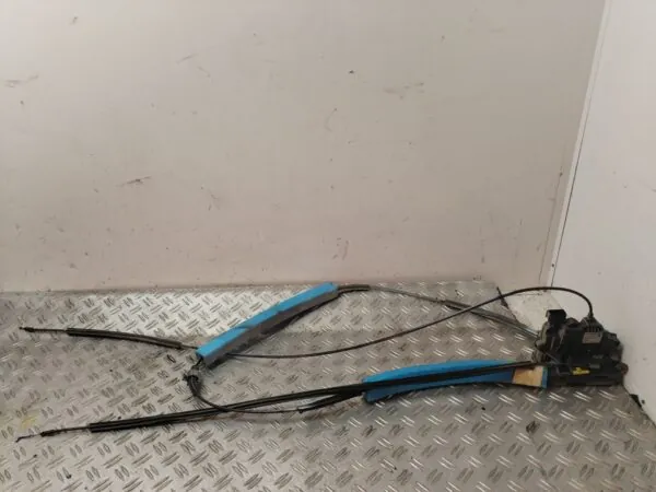 CERRADURA PUERTA LATERAL DERECHA 127274