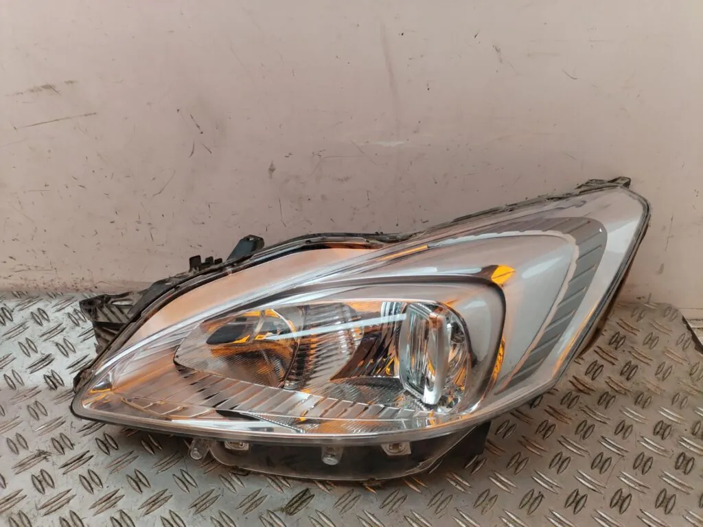 FARO IZQUIERDO 128834