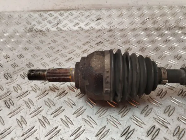 TRANSMISION DELANTERA IZQUIERDA 128728