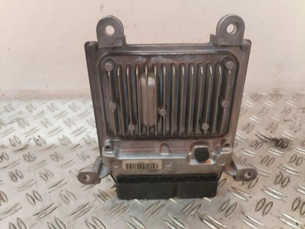 CENTRALITA MOTOR UCE 128576