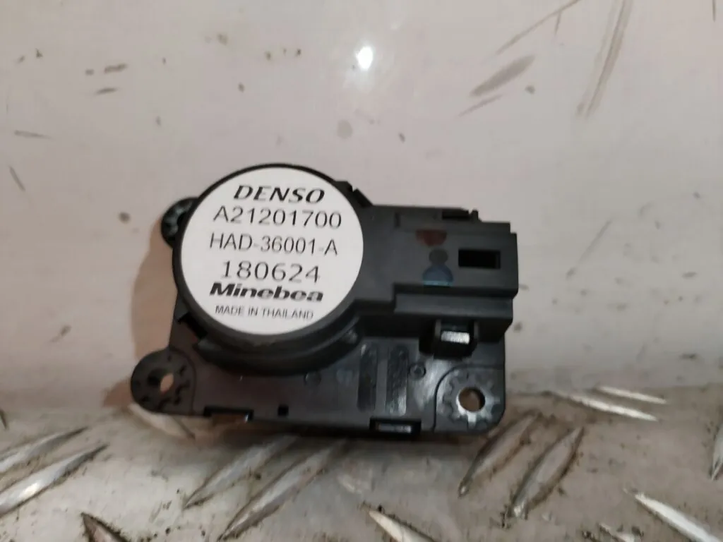 MOTOR APERTURA TRAMPILLA 127390