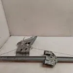 ELEVALUNAS DELANTERO DERECHO 125375