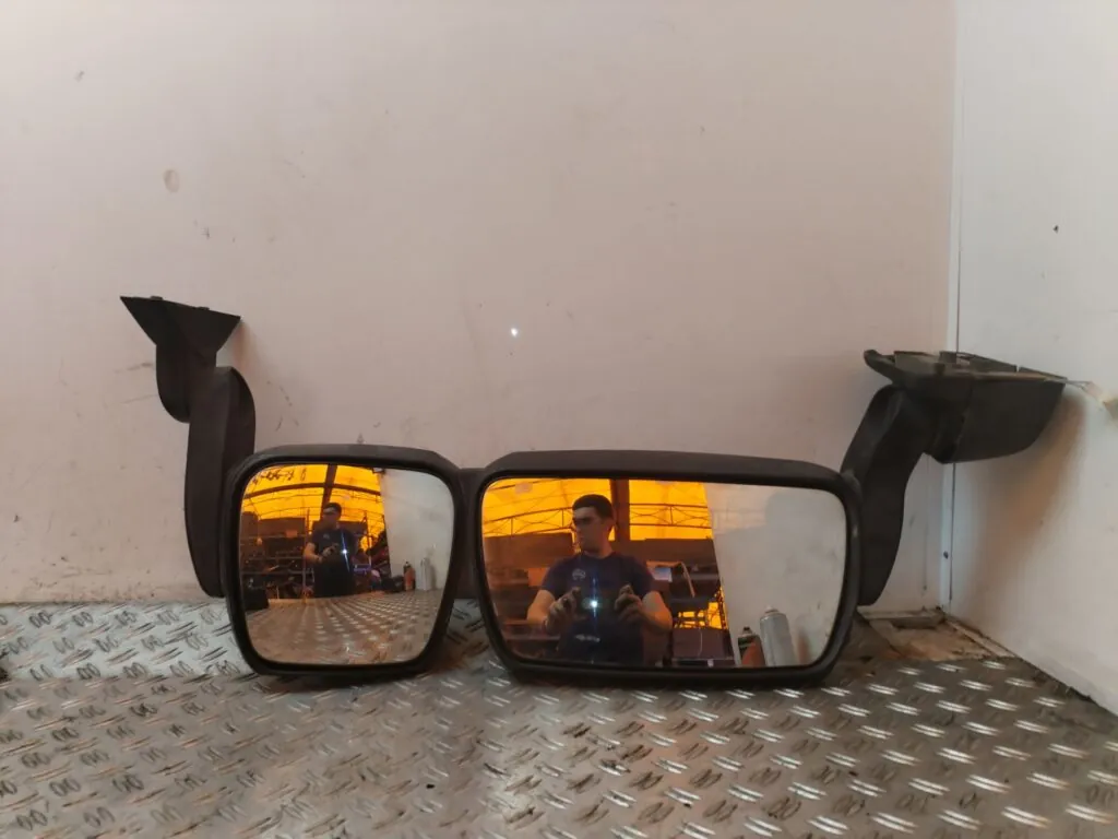 RETROVISOR IZQUIERDO 128591
