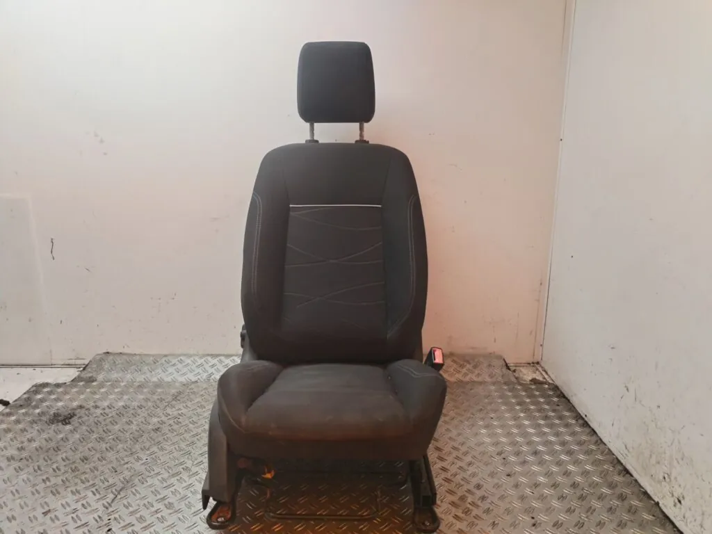 ASIENTO DELANTERO DERECHO 129131