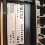CAJA RELES / FUSIBLES 128935
