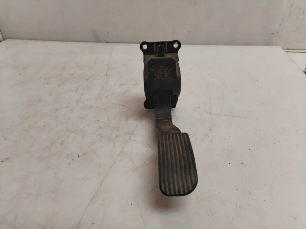 POTENCIOMETRO PEDAL 125386