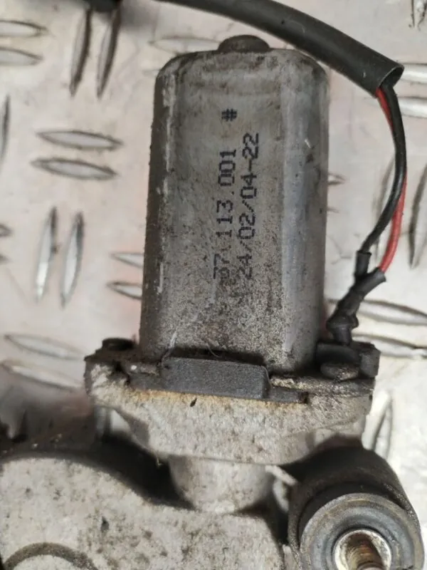 ELEVALUNAS DELANTERO IZQUIERDO 127896