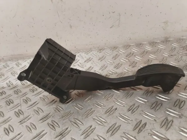 PEDAL ACELERADOR 128353