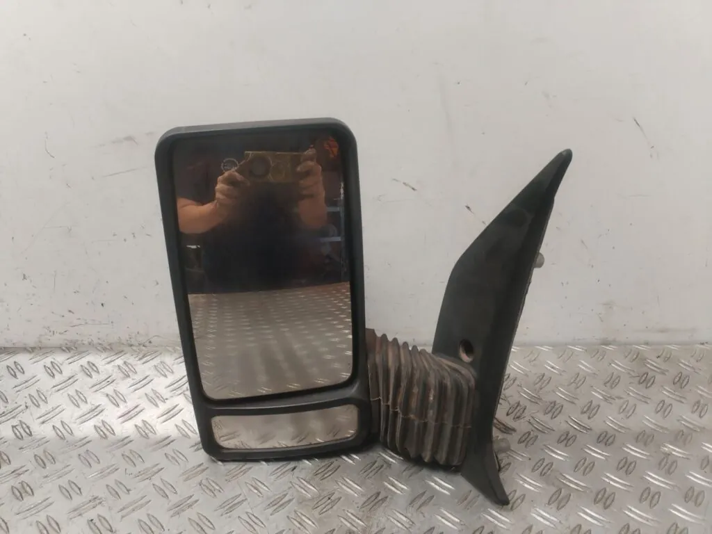 RETROVISOR IZQUIERDO 129579
