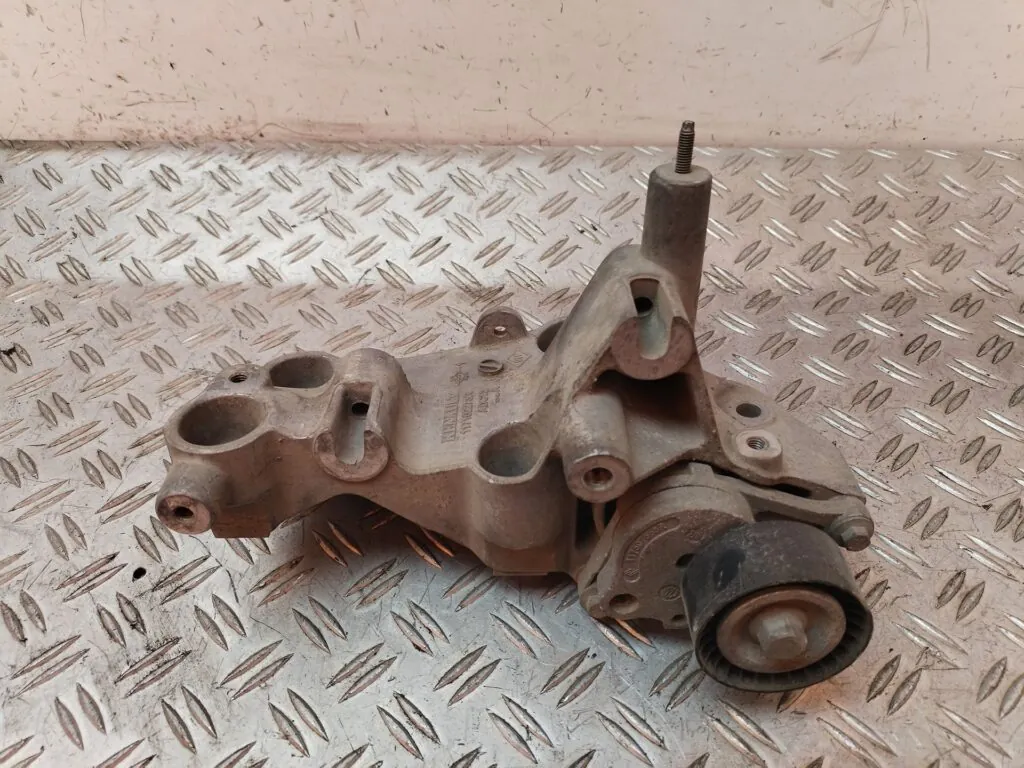 SOPORTE ALTERNADOR 129712