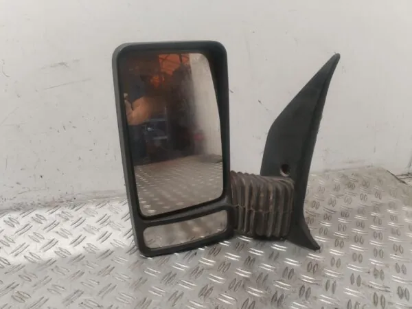 RETROVISOR IZQUIERDO 129579