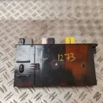 CAJA RELES / FUSIBLES 129586