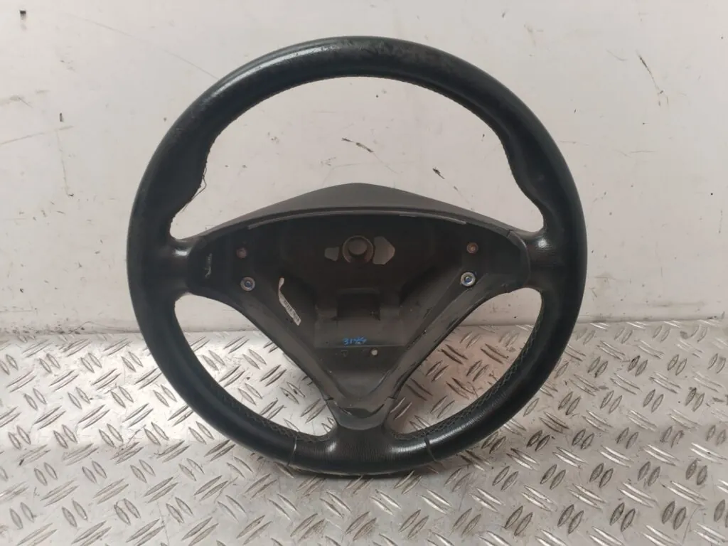 VOLANTE 130223