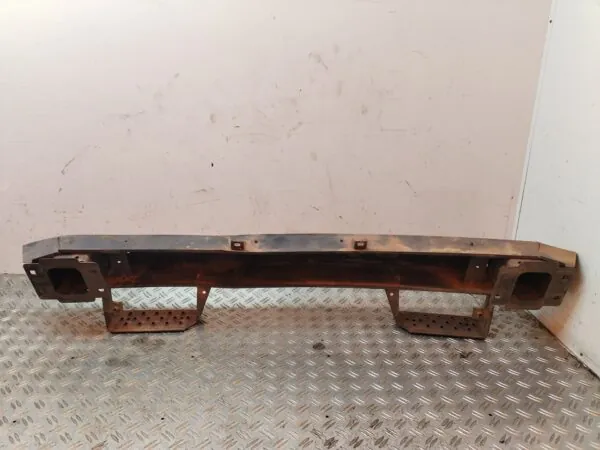 REFUERZO PARAGOLPES DELANTERO 129881
