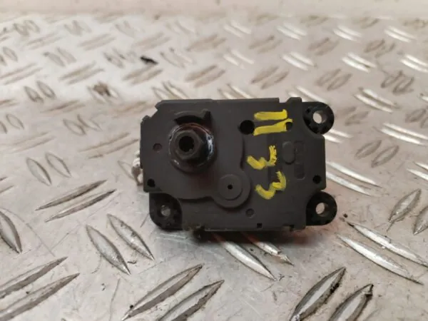 MOTOR APERTURA TRAMPILLAS CLIMATIZADOR 129073
