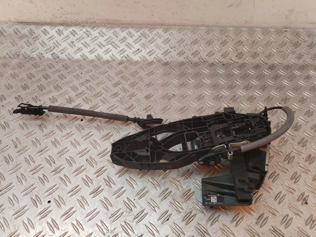 CERRADURA PUERTA TRASERA IZQUIERDA 129369