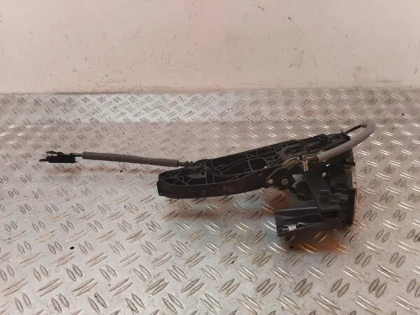 CERRADURA PUERTA TRASERA IZQUIERDA 129369
