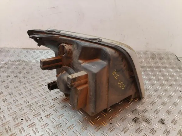 FARO IZQUIERDO 129260