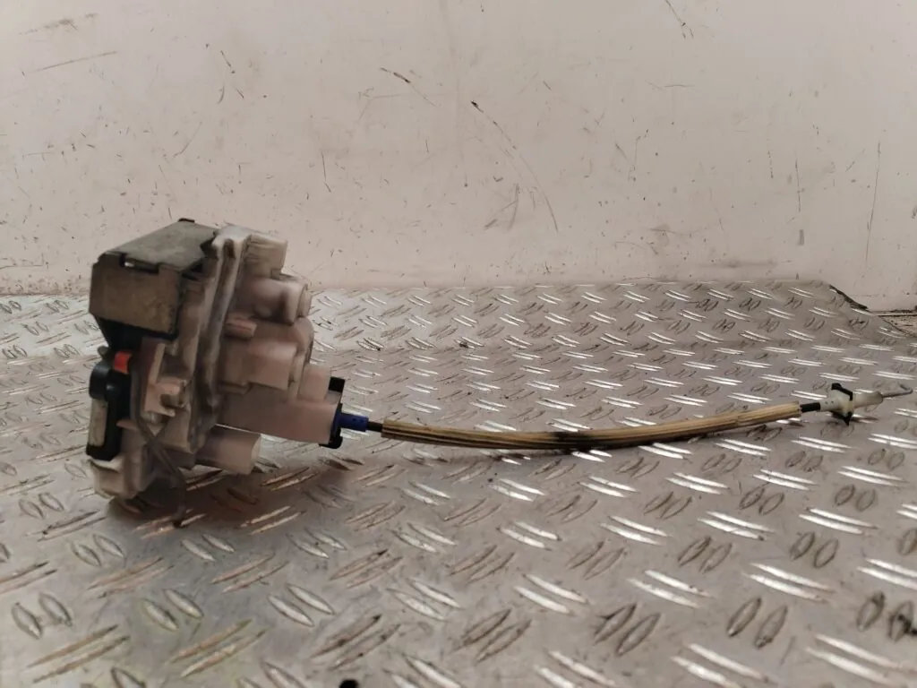 CERRADURA PUERTA DELANTERA IZQUIERDA 129342