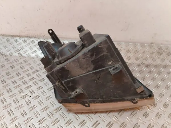 FARO IZQUIERDO 129260