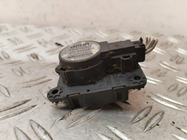 MOTOR APERTURA TRAMPILLAS CLIMATIZADOR 129073
