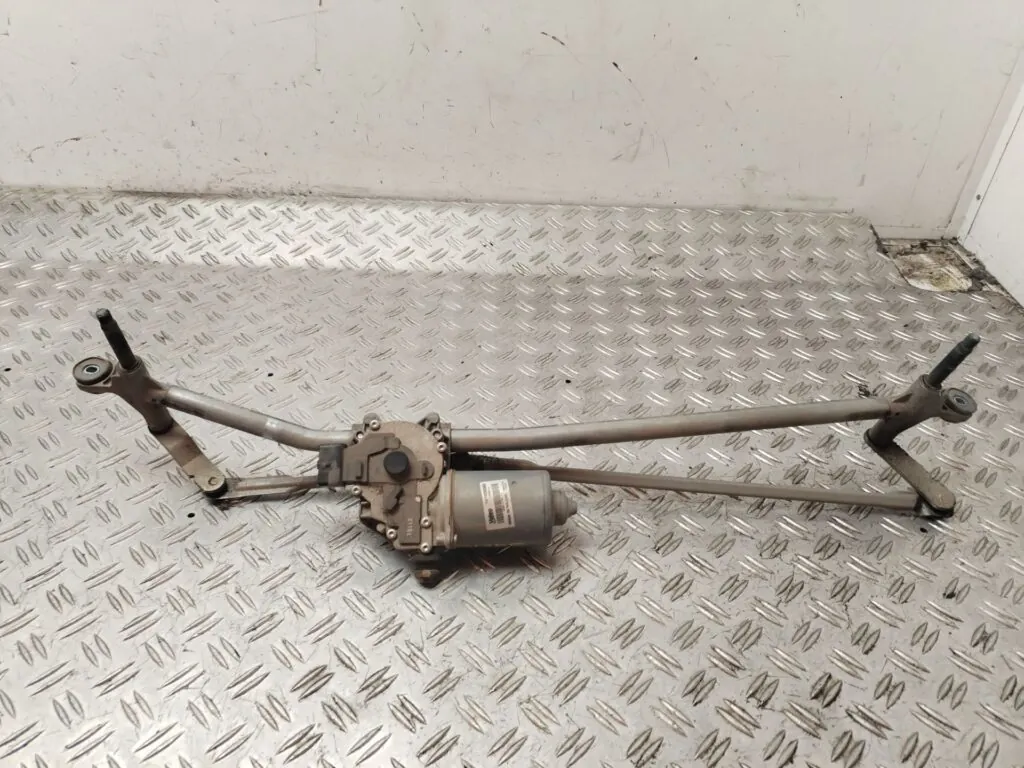 MOTOR LIMPIA DELANTERO 130034