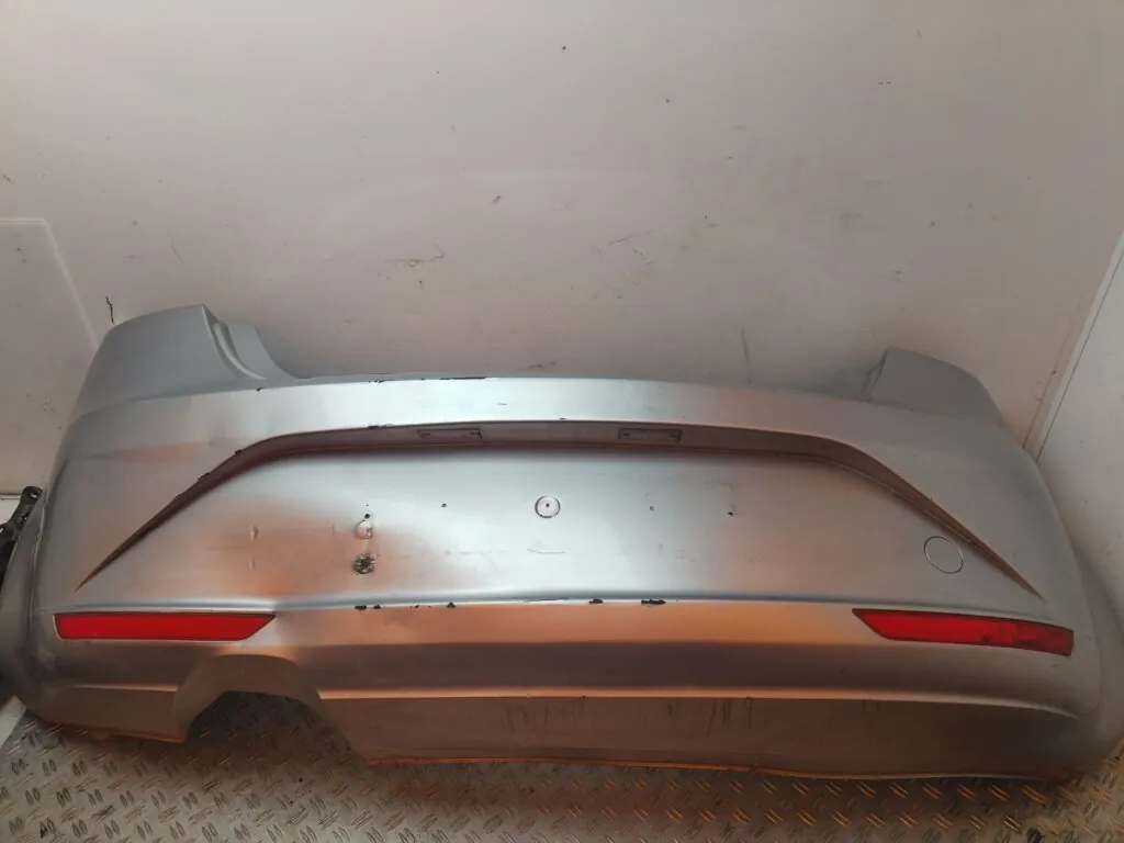 PARAGOLPES TRASERO 127819