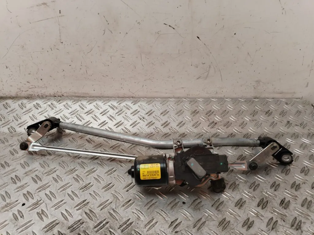 MOTOR LIMPIA DELANTERO 130235