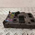 CAJA RELES / FUSIBLES 129968
