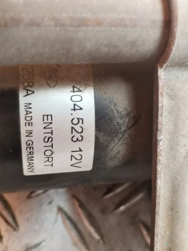 MOTOR LIMPIA DELANTERO 129873