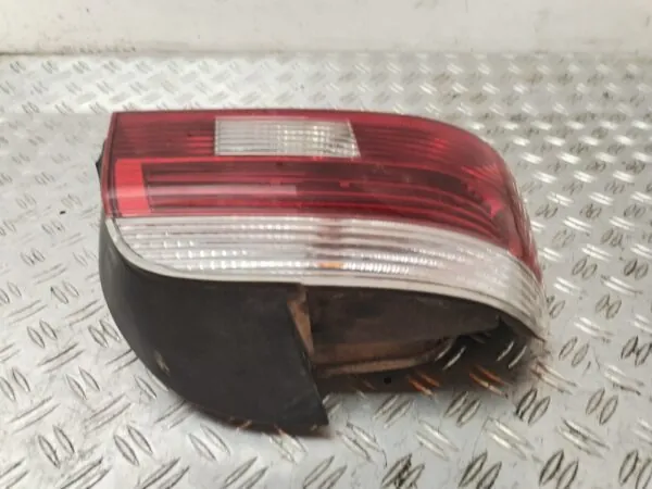 PILOTO TRASERO IZQUIERDO 130046