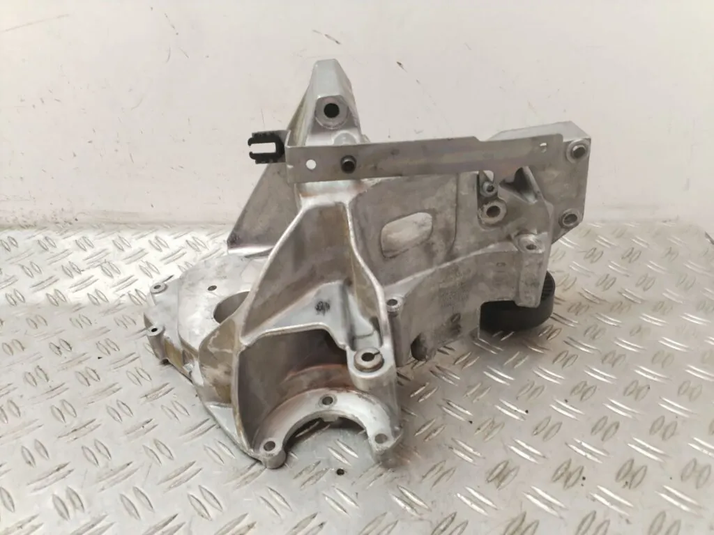 SOPORTE ALTERNADOR 129454