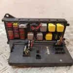 CAJA RELES / FUSIBLES 129949