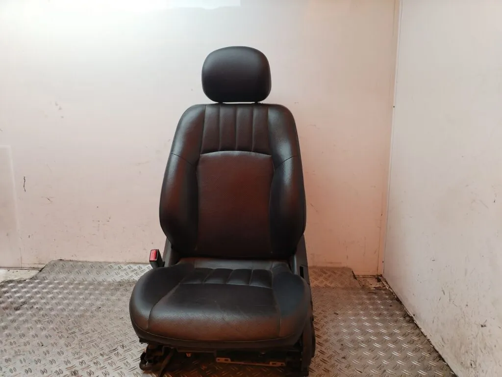 ASIENTO DELANTERO IZQUIERDO 129595