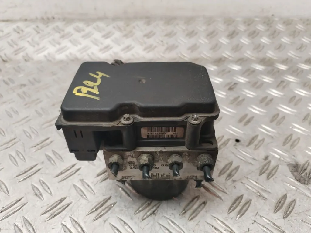 ABS 131182
