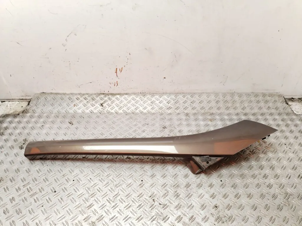 MOLDURA 130920