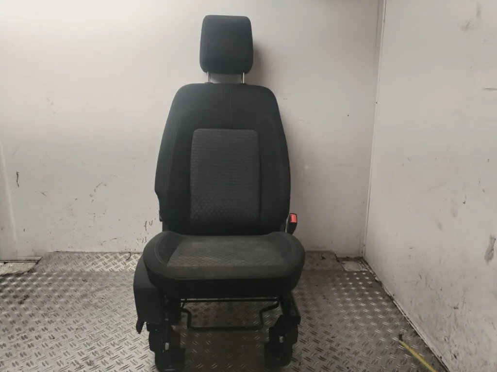 ASIENTO DELANTERO DERECHO 130806