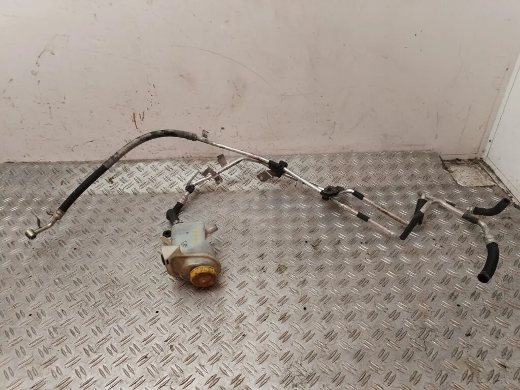 TUBO PRESION DIRECCION ASISTIDA 130984