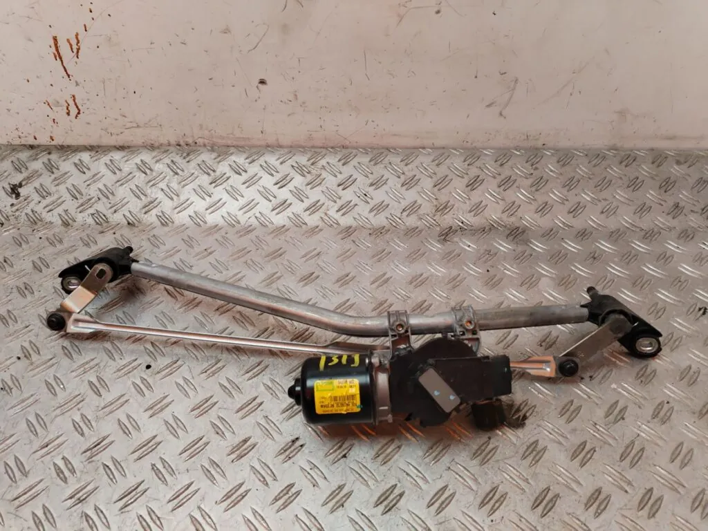 MOTOR LIMPIA DELANTERO 131115