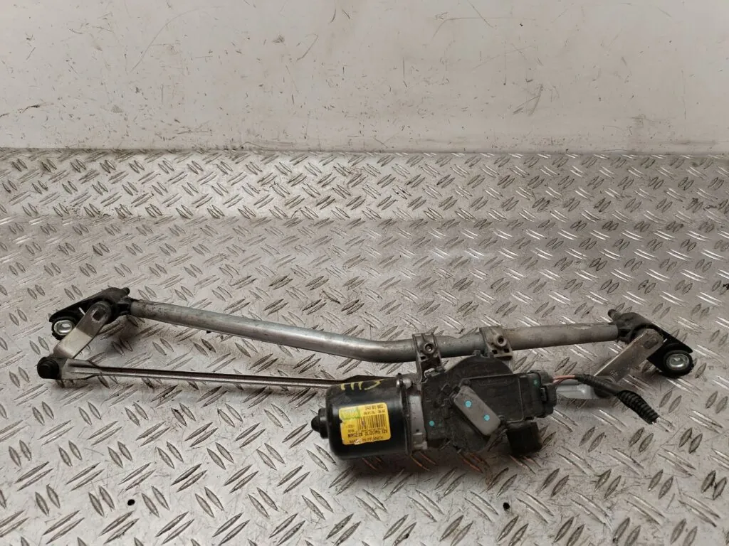 MOTOR LIMPIA DELANTERO 130649