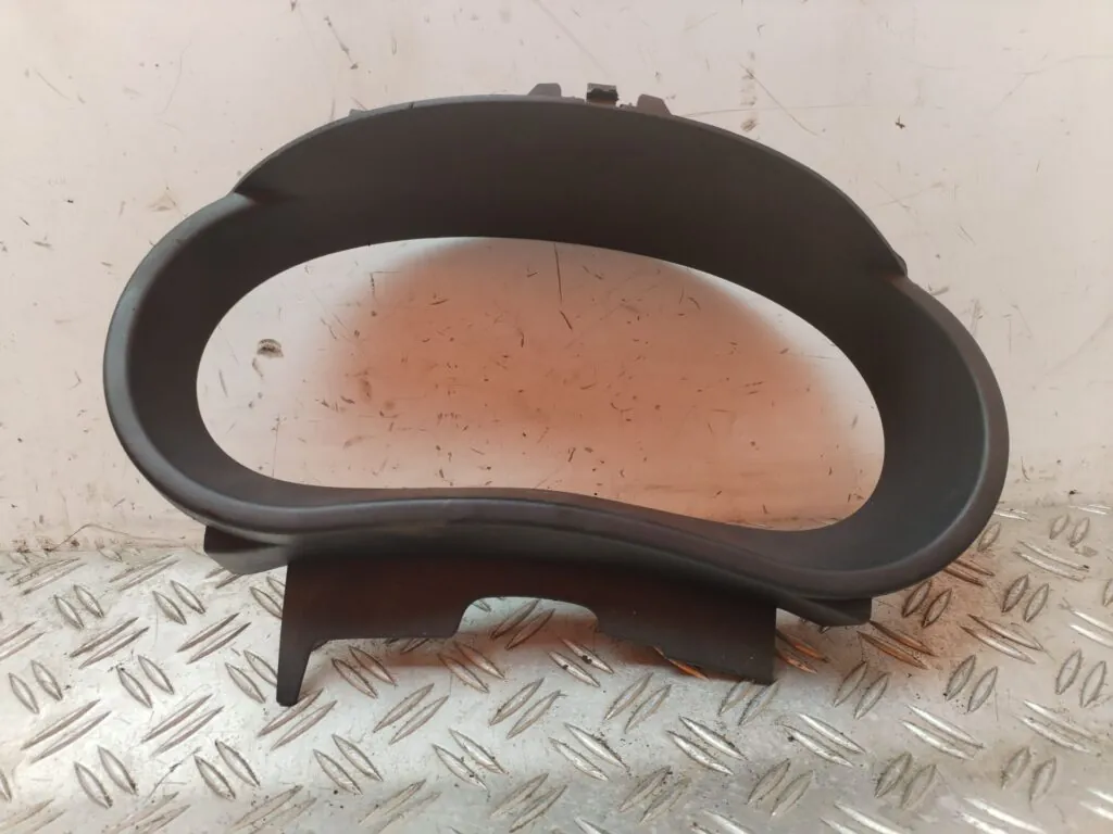 MOLDURA 131137