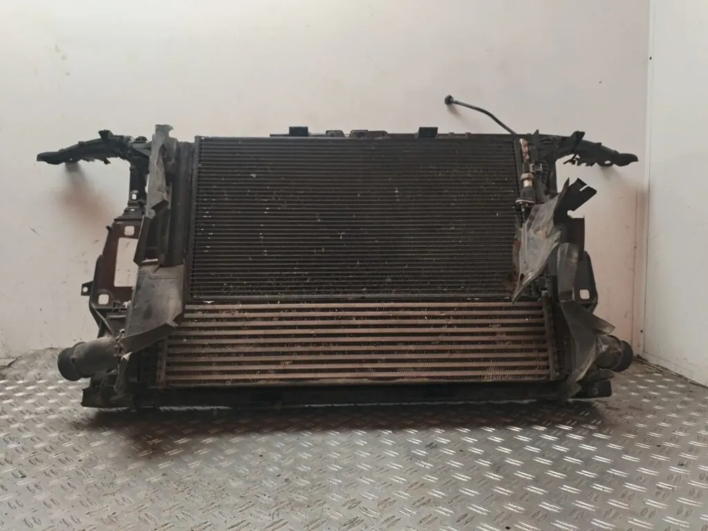 PANEL FRONTAL 131295